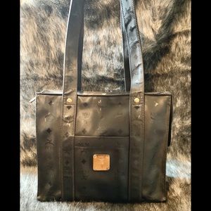 SALE 🔥 Authentic Vintage MCM shopper tote
